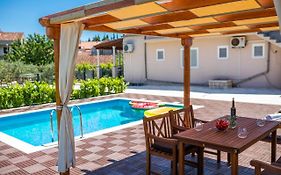 Sunny House